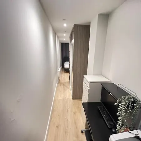 London Luxxe Suites & Apartments - London Heathrow Airport, Terminal 1 2 3 4 5 Hillingdon Esterno foto