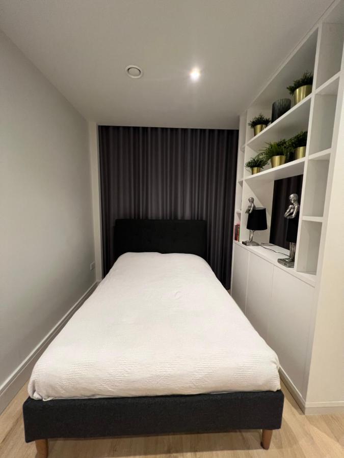 London Luxxe & - London Heathrow Airport, Terminal 1 2 3 4 5 Apartment *