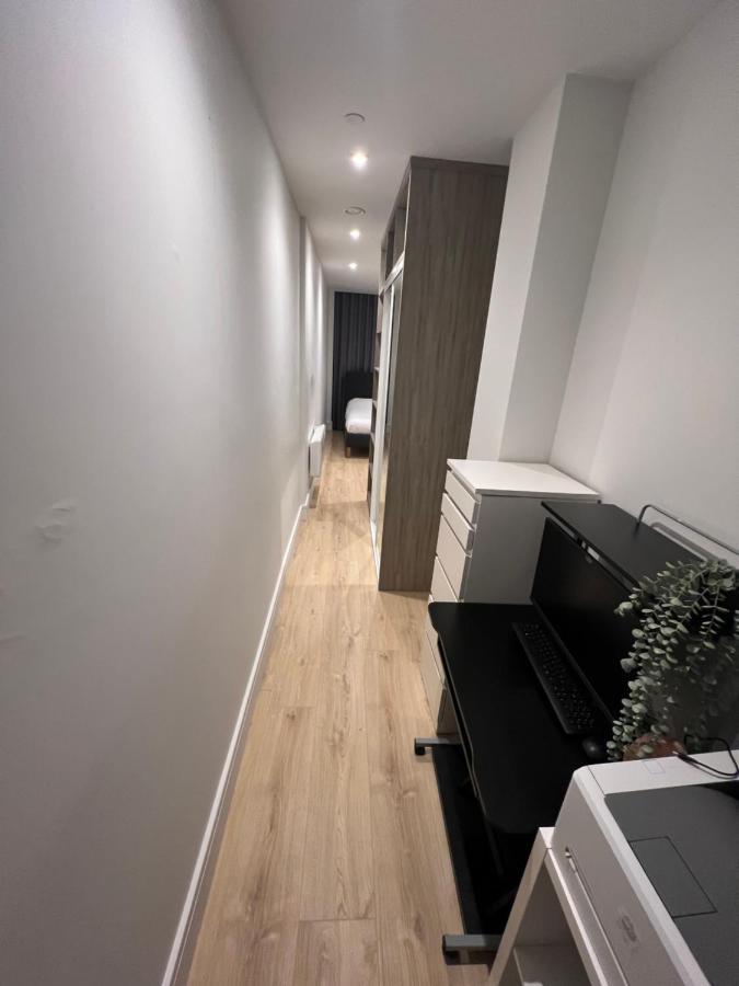 Apartment London Luxxe & - London Heathrow Airport, Terminal 1 2 3 4 5 Hillingdon