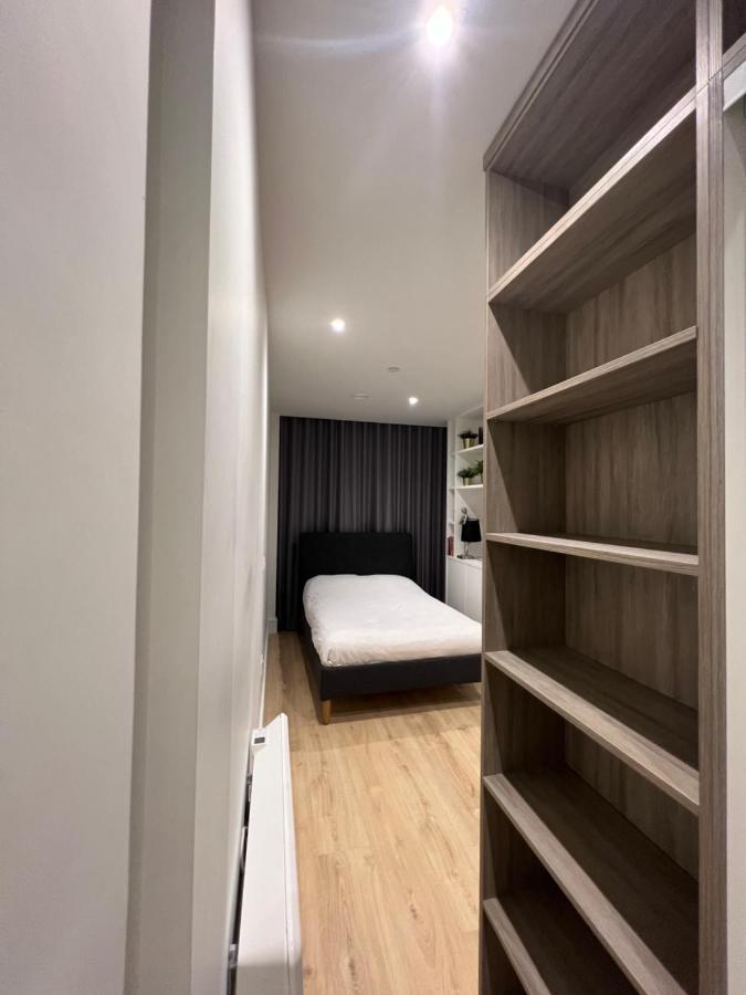 London Luxxe & - London Heathrow Airport, Terminal 1 2 3 4 5 Apartment Hillingdon